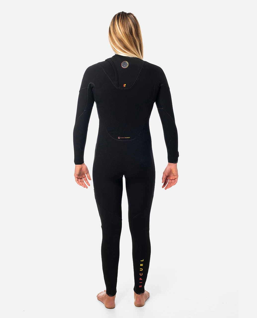 Women's E7 Flashbomb Heat Seeker 3/2 Zip Free Wetsuit 4 Women's E7 Flashbomb Heat Seeker 3/2 Zip Free Wetsuit - Image 4